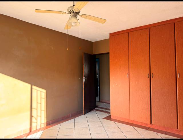 3 BEDROOM HOUSE FOR SALE IN BO-DORP